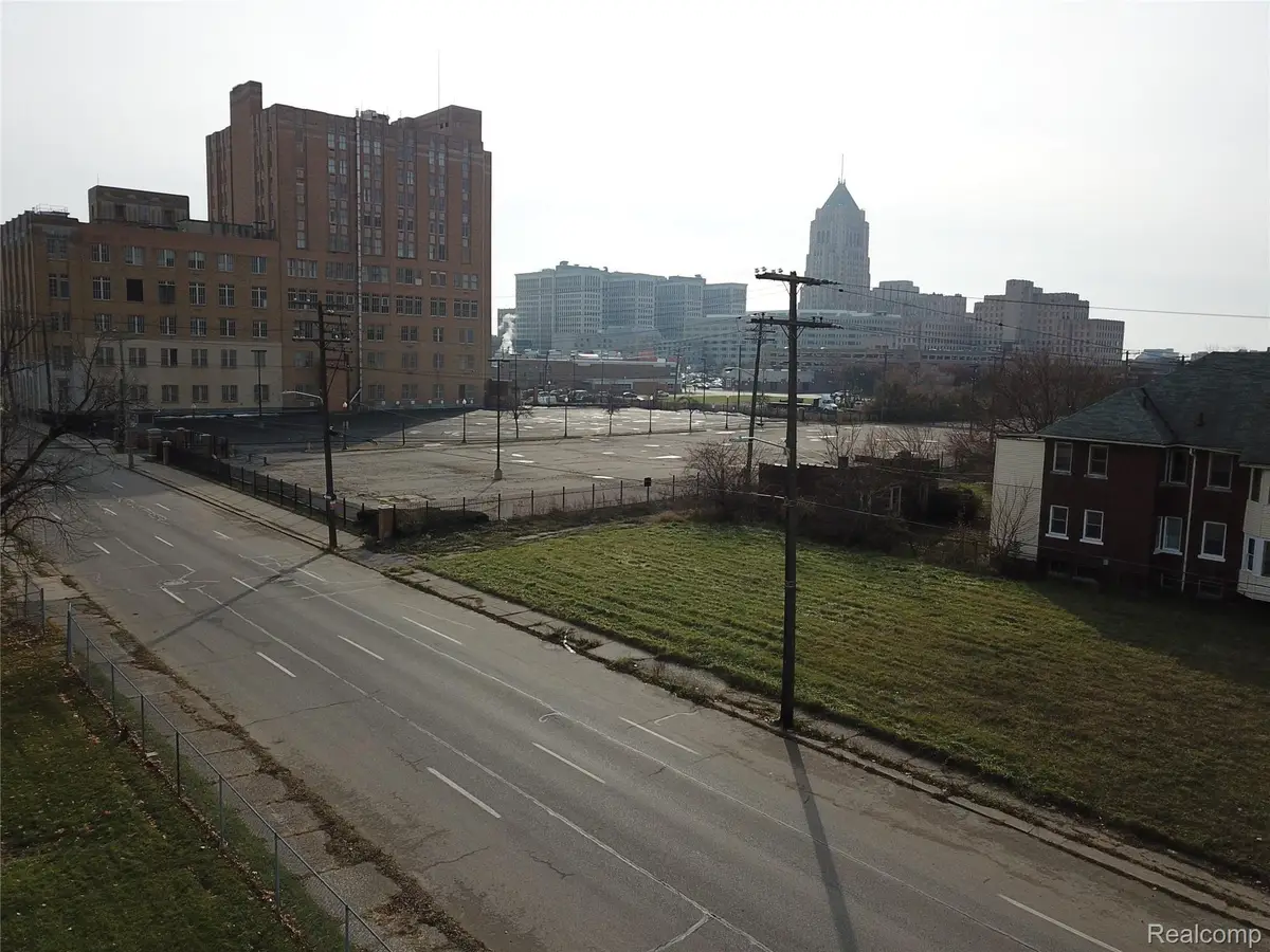 7719 John R, Detroit, MI 48202 - #1