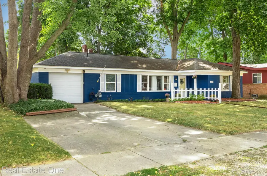 16598 Lexington, Redford, MI 48240 - #2