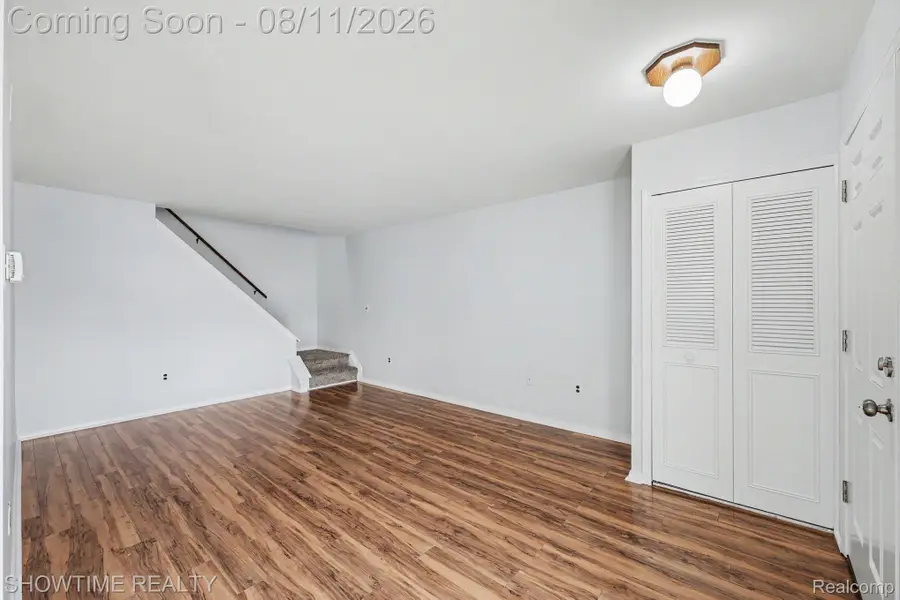 39415 Old Dominion Drive, Clinton, MI 48038 - #3