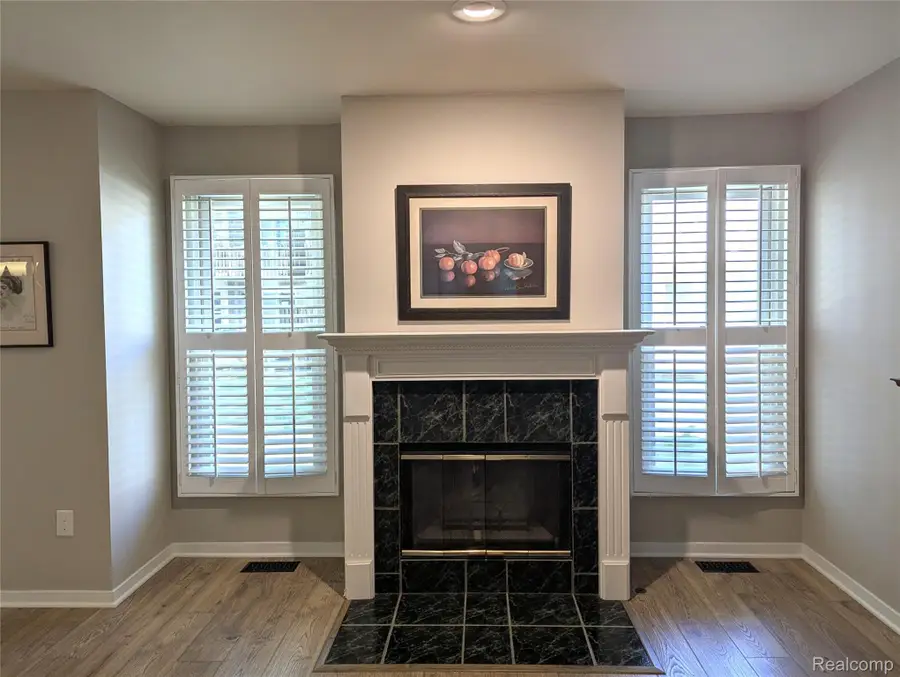 9327 Eastwind Drive, Livonia, MI 48150 - #2