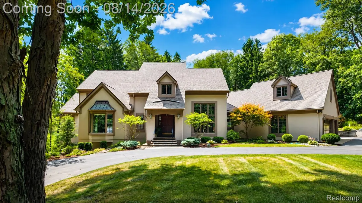 13130 Pine Meadow Drive, Fenton, MI 48430 - #1