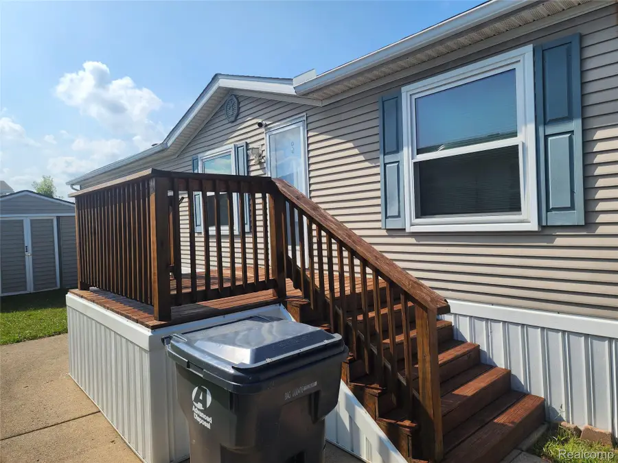 26740 Hudson, Flat Rock, MI 48134 - #2