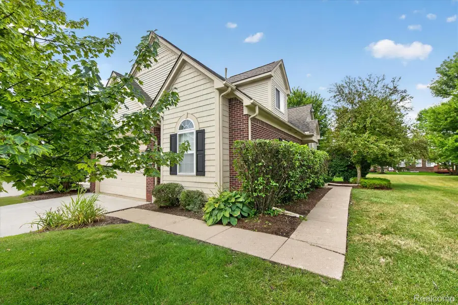 156 Morgan Drive #18, Canton, MI 48188 - #3