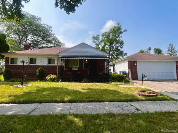 1603 W Mott Avenue, Flint, MI 48504
