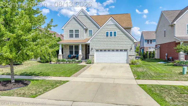 8066 Chestnut Drive, Westland, MI 48185