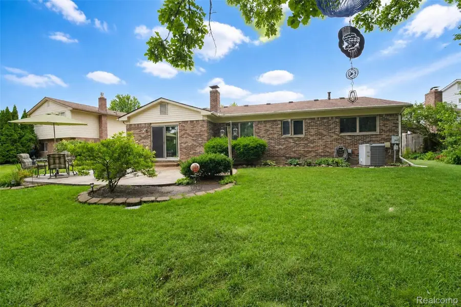 41768 Hanford Road, Canton, MI 48187 - #2