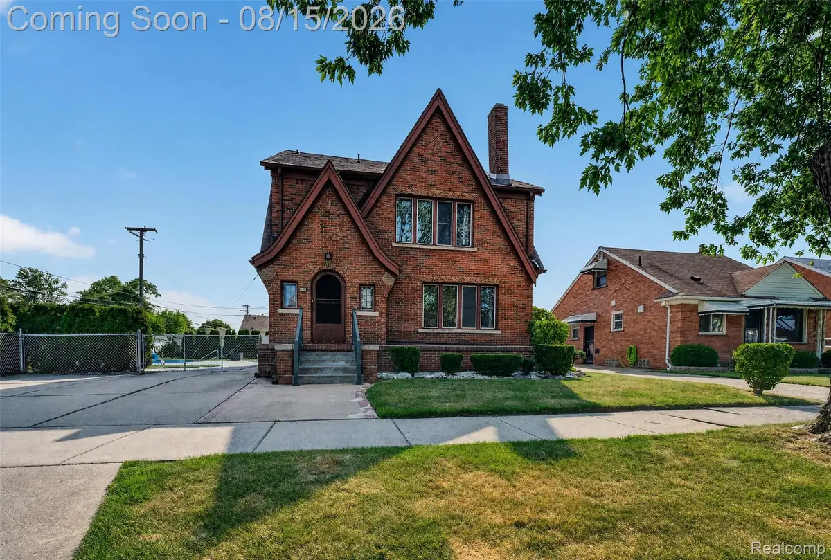 9235 Hubert Avenue, Allen Park, MI 48101 - #1