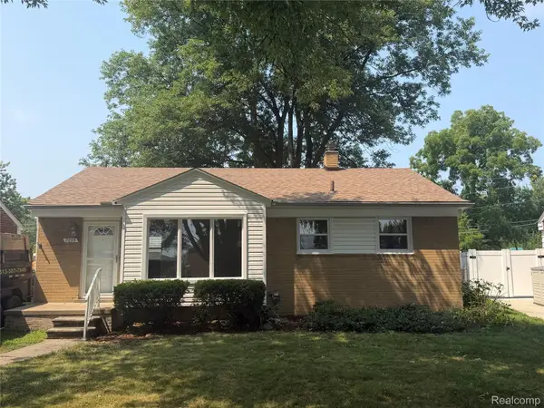 7295 W Frumin Court, Westland, MI 48185