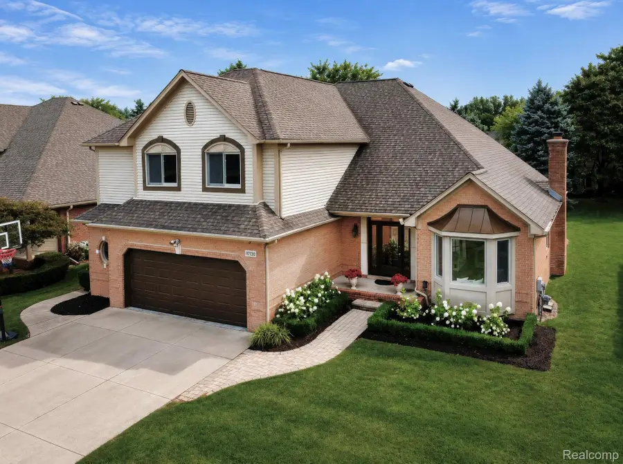 47130 Burning Tree Lane, Macomb, MI 48044 - #2
