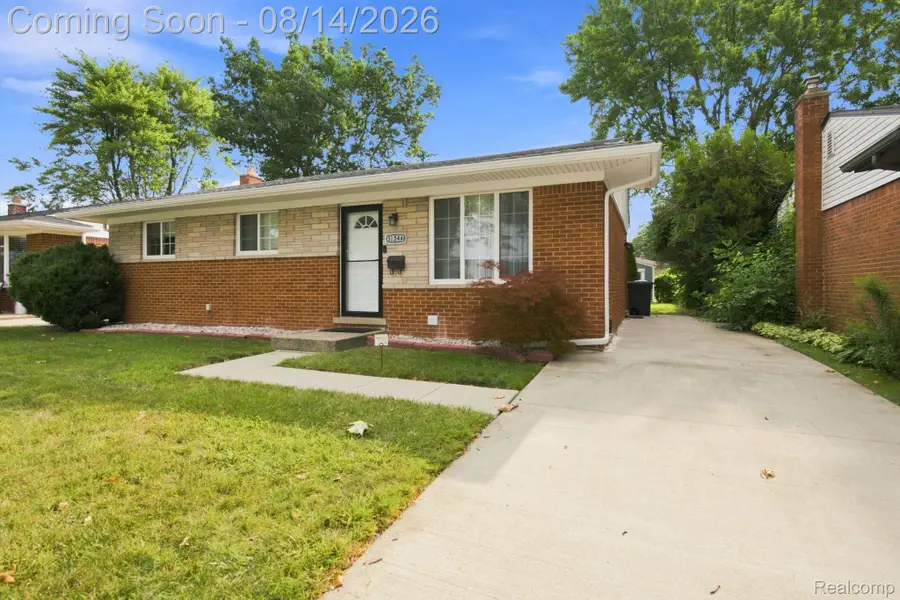 31546 Northwood Drive, Fraser, MI 48026 - #3