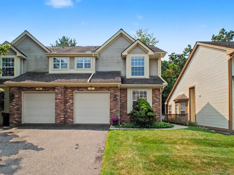 896 Whisperwood Trail, Fenton, MI 48430 - #2
