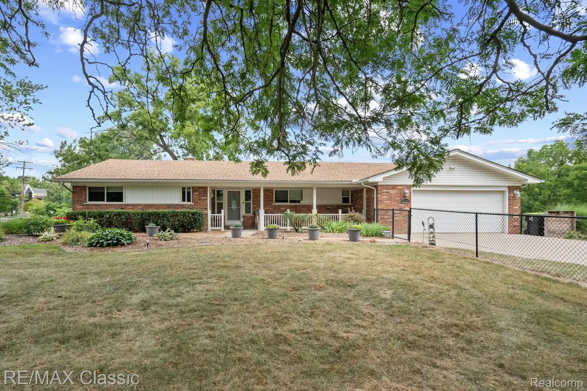 41700 W 11 Mile Road, Novi, MI 48375 - #1