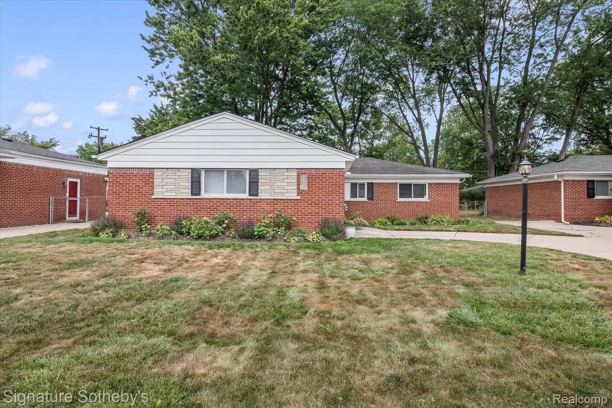 23115 Ashley Street, Farmington Hills, MI 48336 - #1