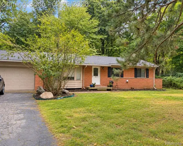 25263 Muerland Road, Southfield, MI 48033