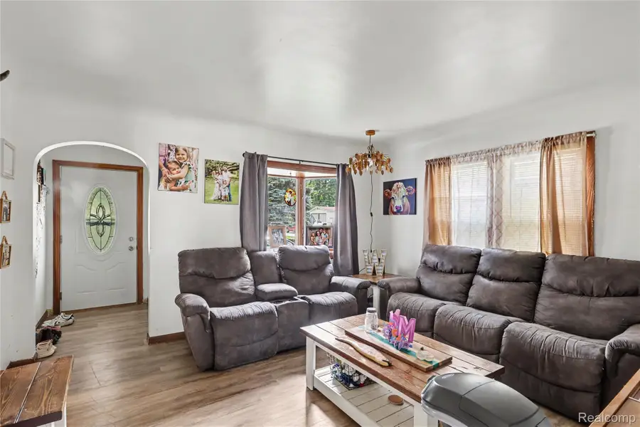 3222 Osler Court, Saginaw, MI 48602 - #3