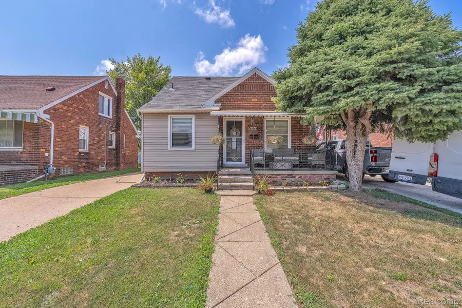 4061 Calhoun Street, Dearborn, MI 48126 - #2