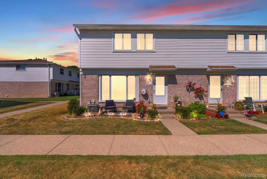 37742 Colonial Drive, Westland, MI 48185 - #3