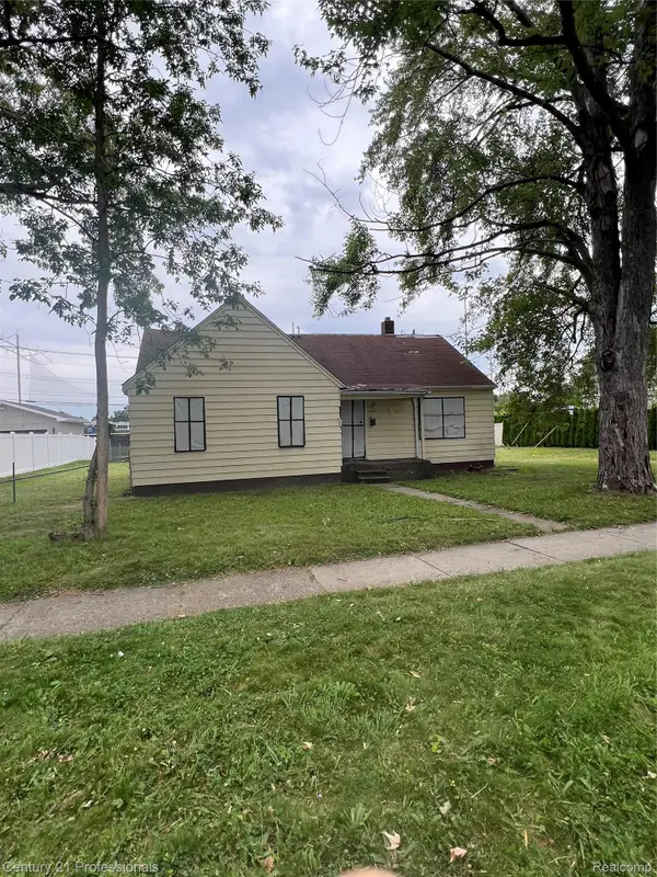 24541 Hass Street, DearbornHeights, MI 48127