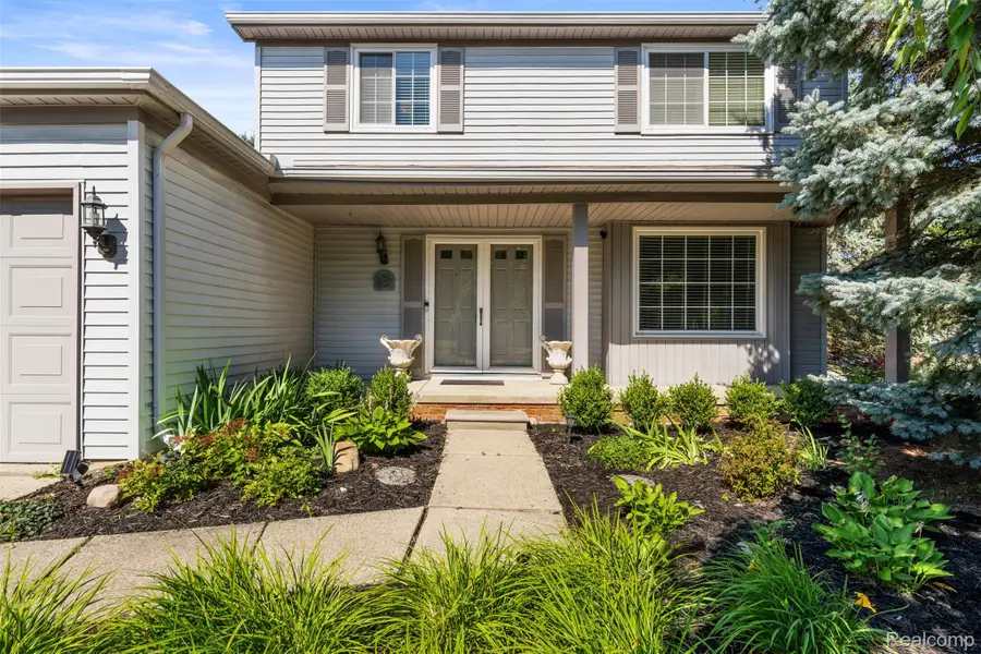 100 Dalton Drive, Rochester Hills, MI 48307 - #3