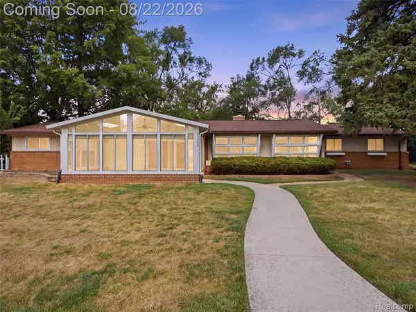 11445 Shilling Drive, SterlingHeights, MI 48314