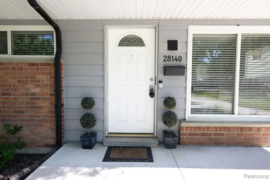28140 Everett Street, Southfield, MI 48076 - #3