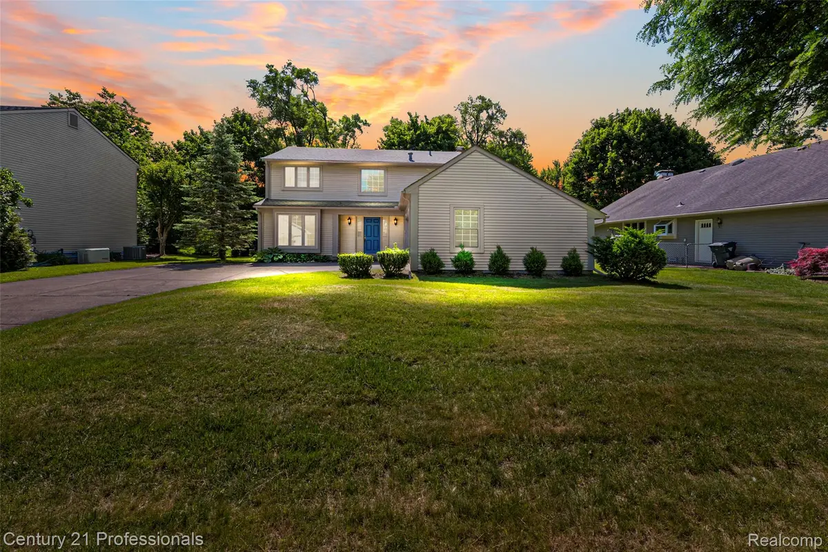 1872 Flemington Drive, Troy, MI 48098 - #1