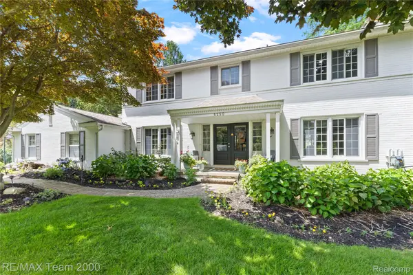 5250 Kellen Lane, BloomfieldHills, MI 48302