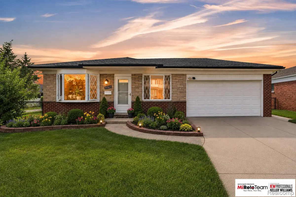 31511 Fairfield Drive, Warren, MI 48088 - #1