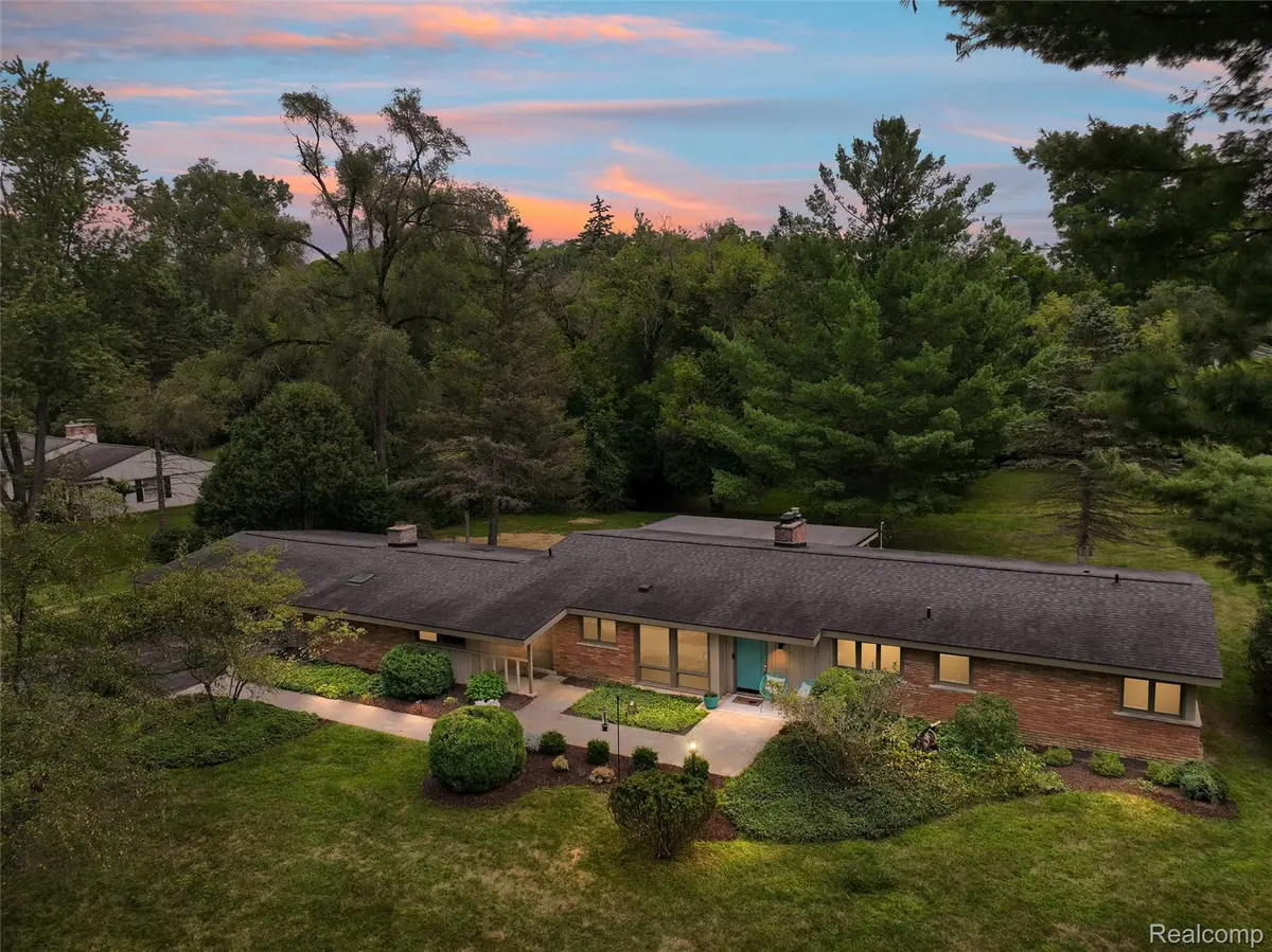 32750 Romsey Road, Franklin, MI 48025 - #1