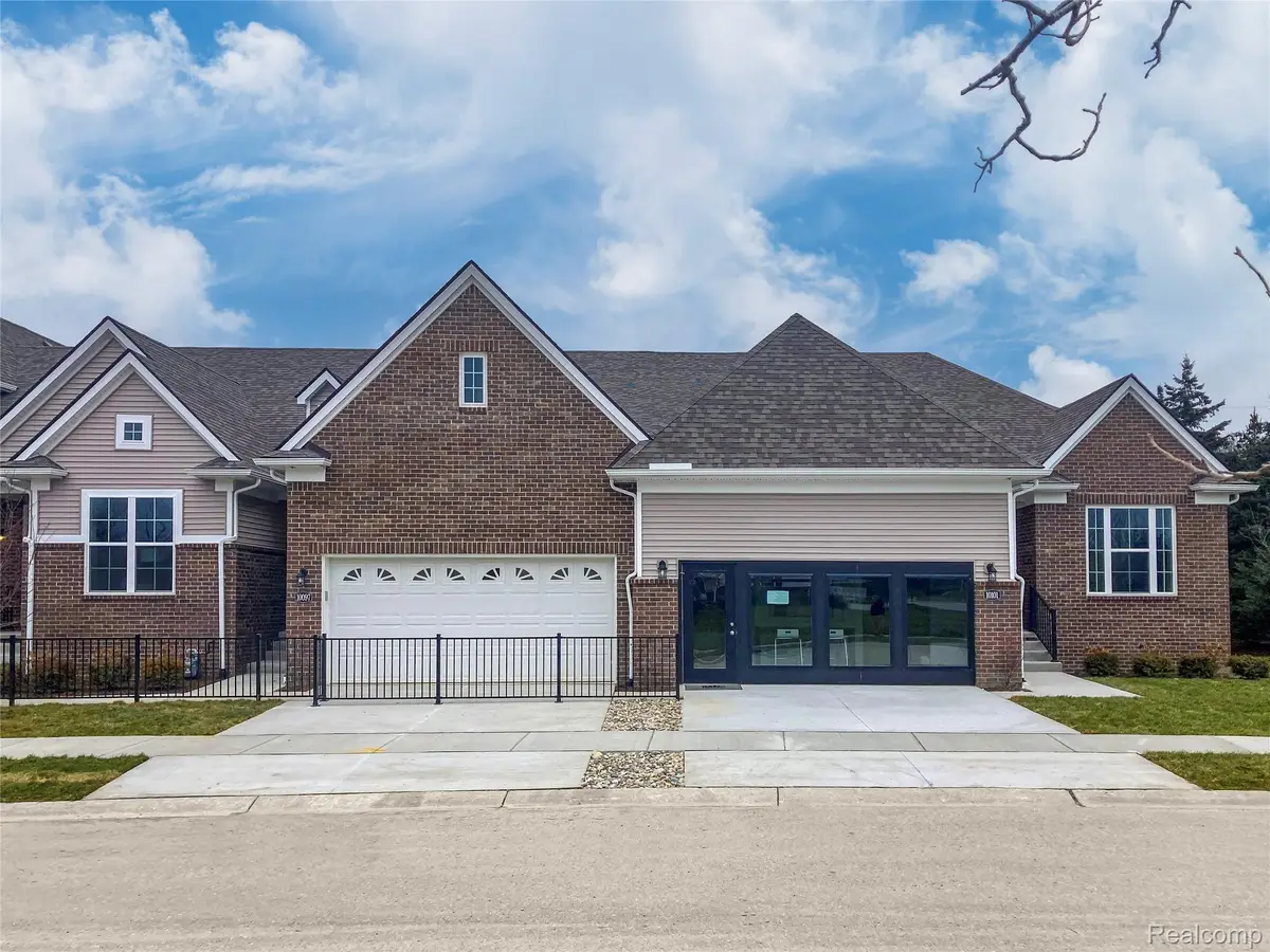 9961 Crossview Trail #135, Howell, MI 48855 - #1