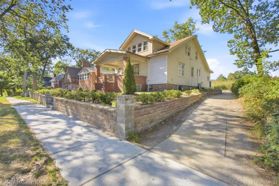 6494 London Street, Detroit, MI 48221 - #2
