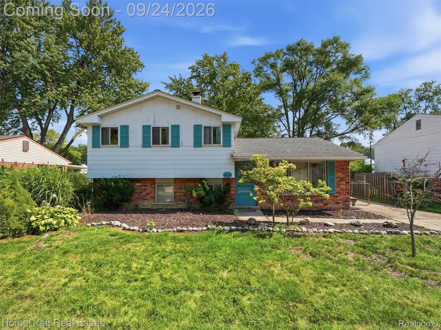 14156 Sunbury Street, Livonia, MI 48154 - #2