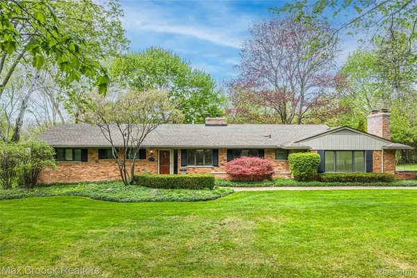 925 Westview Road, BloomfieldHills, MI 48304