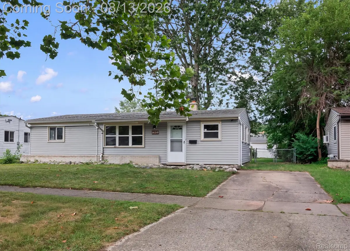 1420 S Carlson Street, Westland, MI 48186 - #1