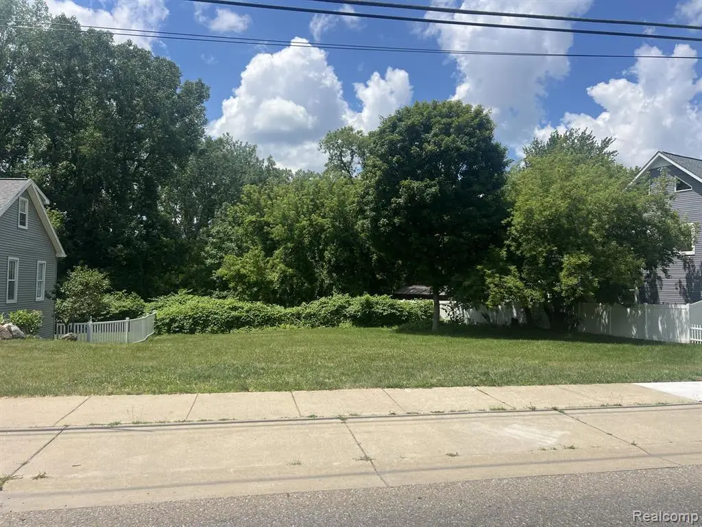 00 Leroy Street, Fenton, MI 48430 - #1