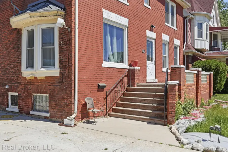 137 Trowbridge Street, Detroit, MI 48202 - #3