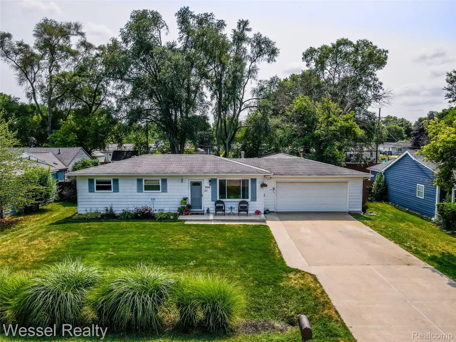 2444 Howe Street, Utica, MI 48317 - #2