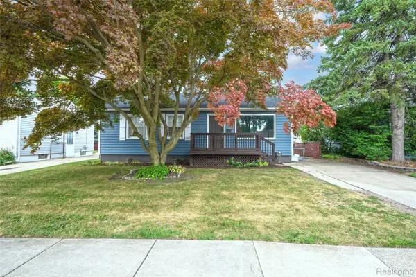 1017 Amelia Avenue, RoyalOak, MI 48073