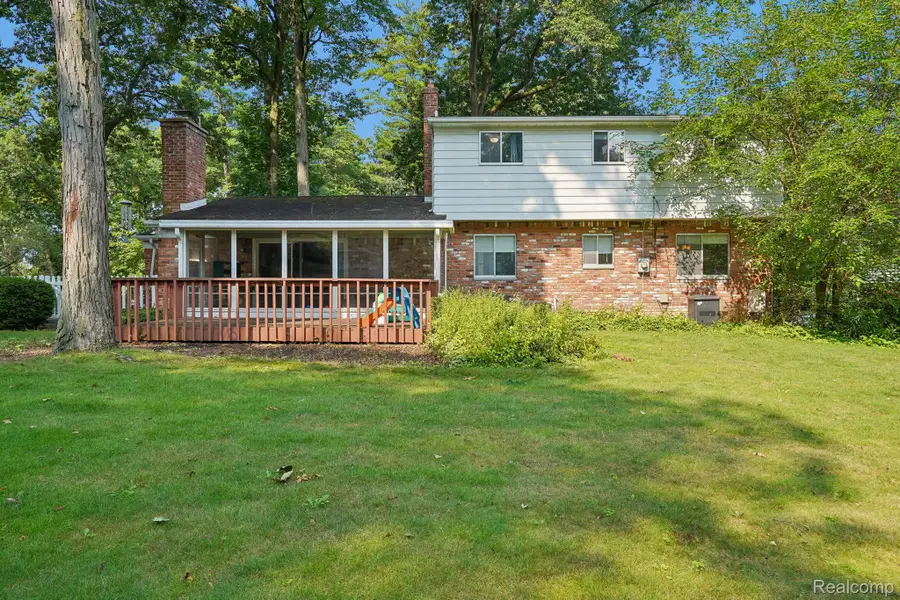 5578 Hummingbird Lane, Clarkston, MI 48346 - #3
