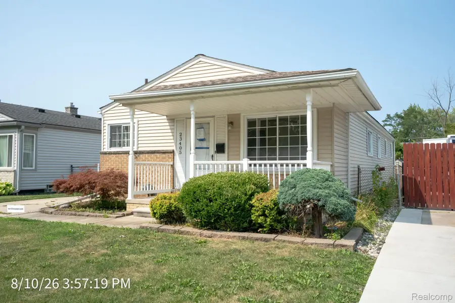 23405 Allor Street, Saint Clair Shores, MI 48082 - #3