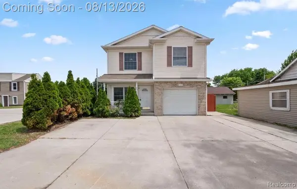2018 John R Road, Troy, MI 48083