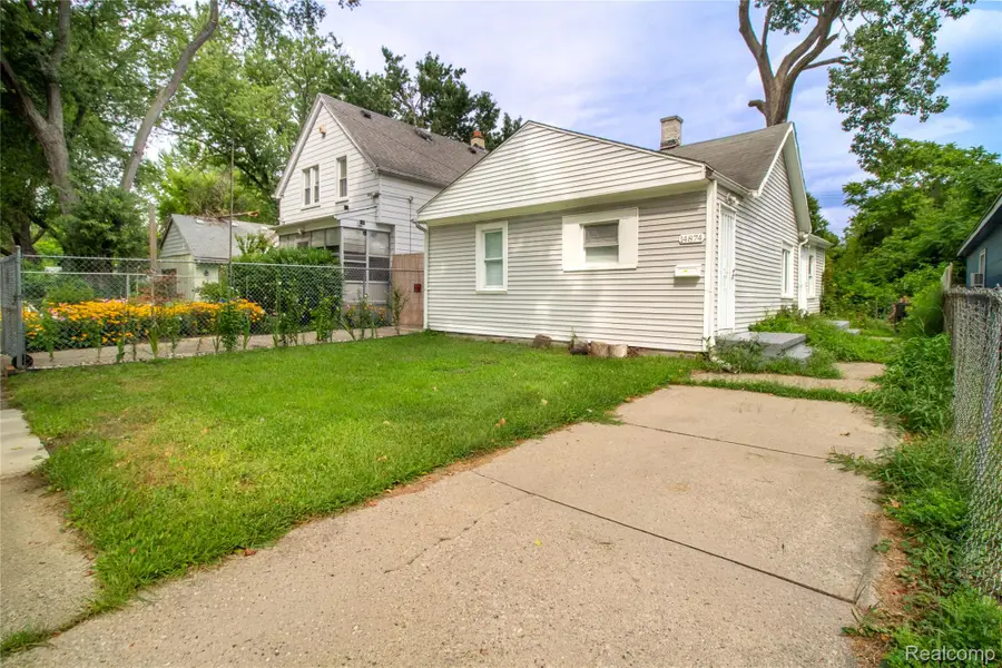 14874 Dolphin Street, Detroit, MI 48223 - #2