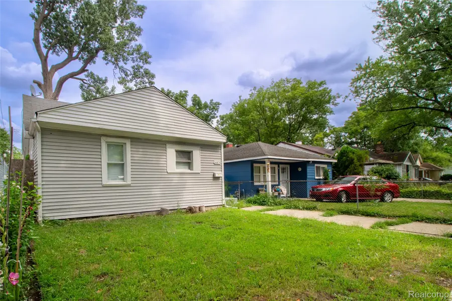 14874 Dolphin Street, Detroit, MI 48223 - #3