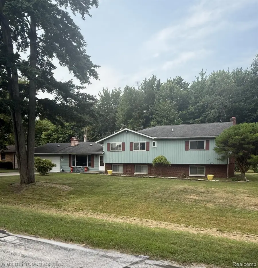 2595 Evergreen Lane, Port Huron, MI 48060 - #3