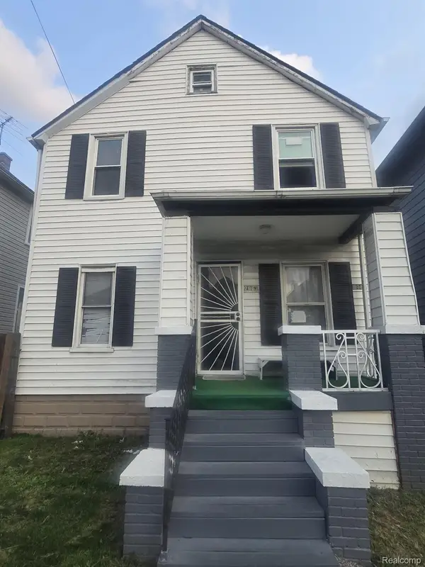 2960 Jacob Street, Hamtramck, MI 48212