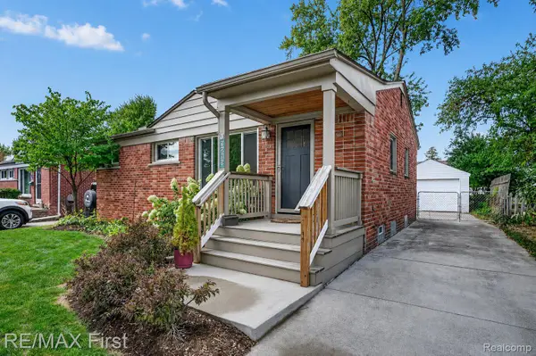 3213 Maplewood Avenue, RoyalOak, MI 48073