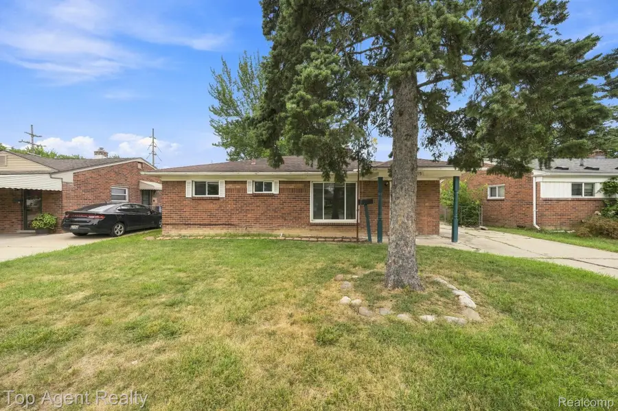21715 Dexter Court, Warren, MI 48089 - #2