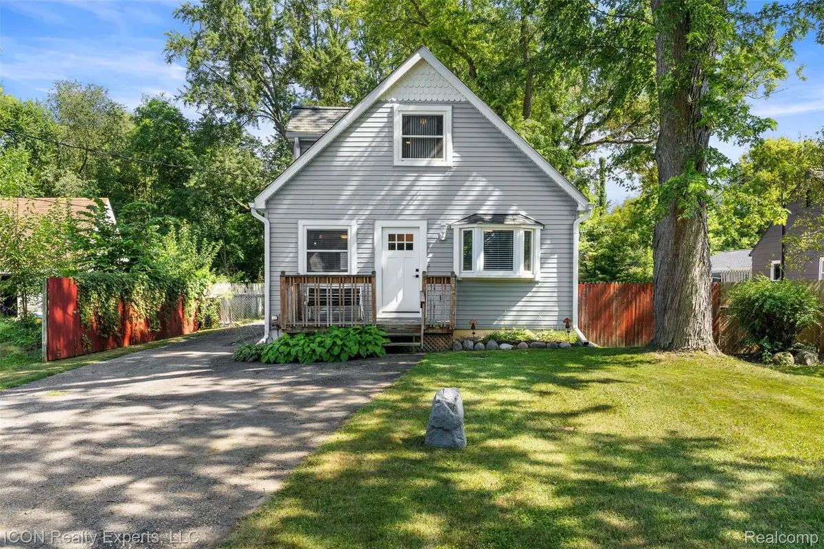 55875 Pontiac Trail Court, New Hudson, MI 48165 - #1