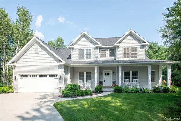2140 N 5 Mile Road, Midland, MI 48642
