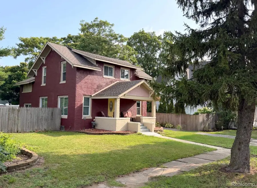 107 2nd Street, Fenton, MI 48430 - #3